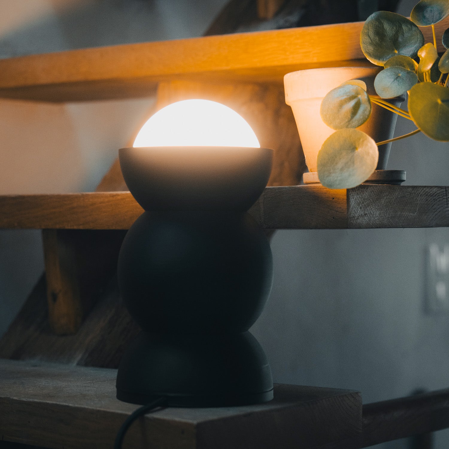 Lampe Moon - Noire