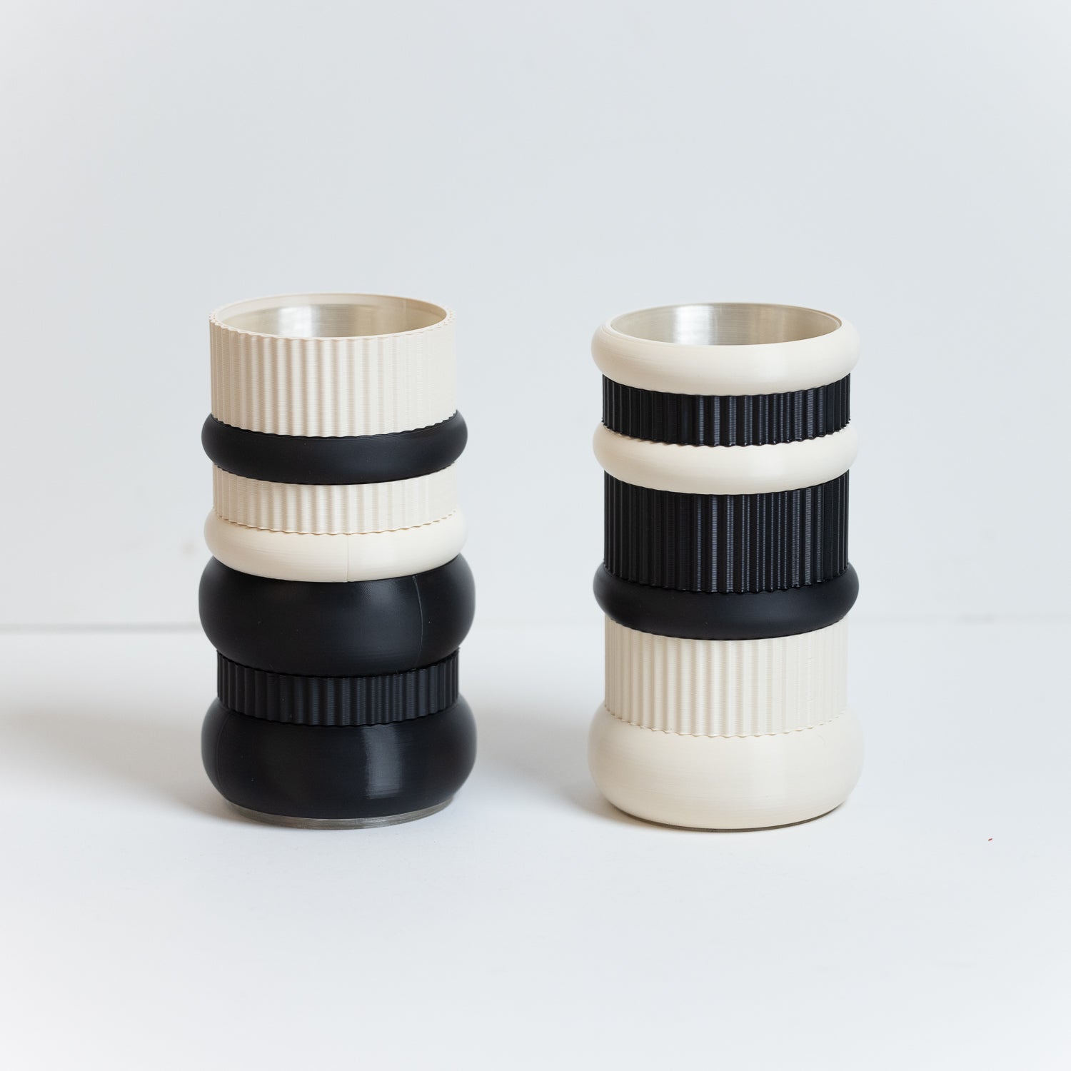 Modular vase – Black and white, 100% plant-based