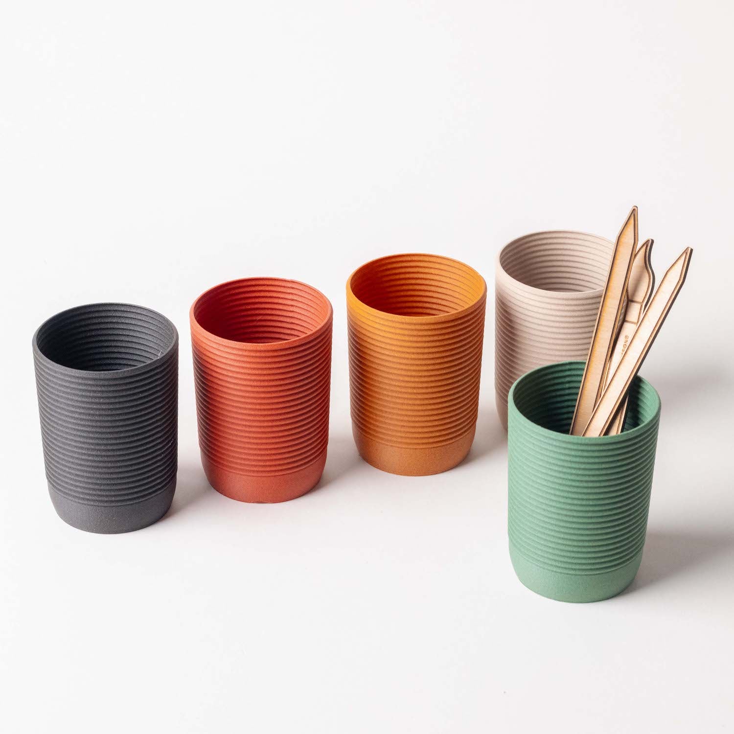 Pencil / brush pot - Line