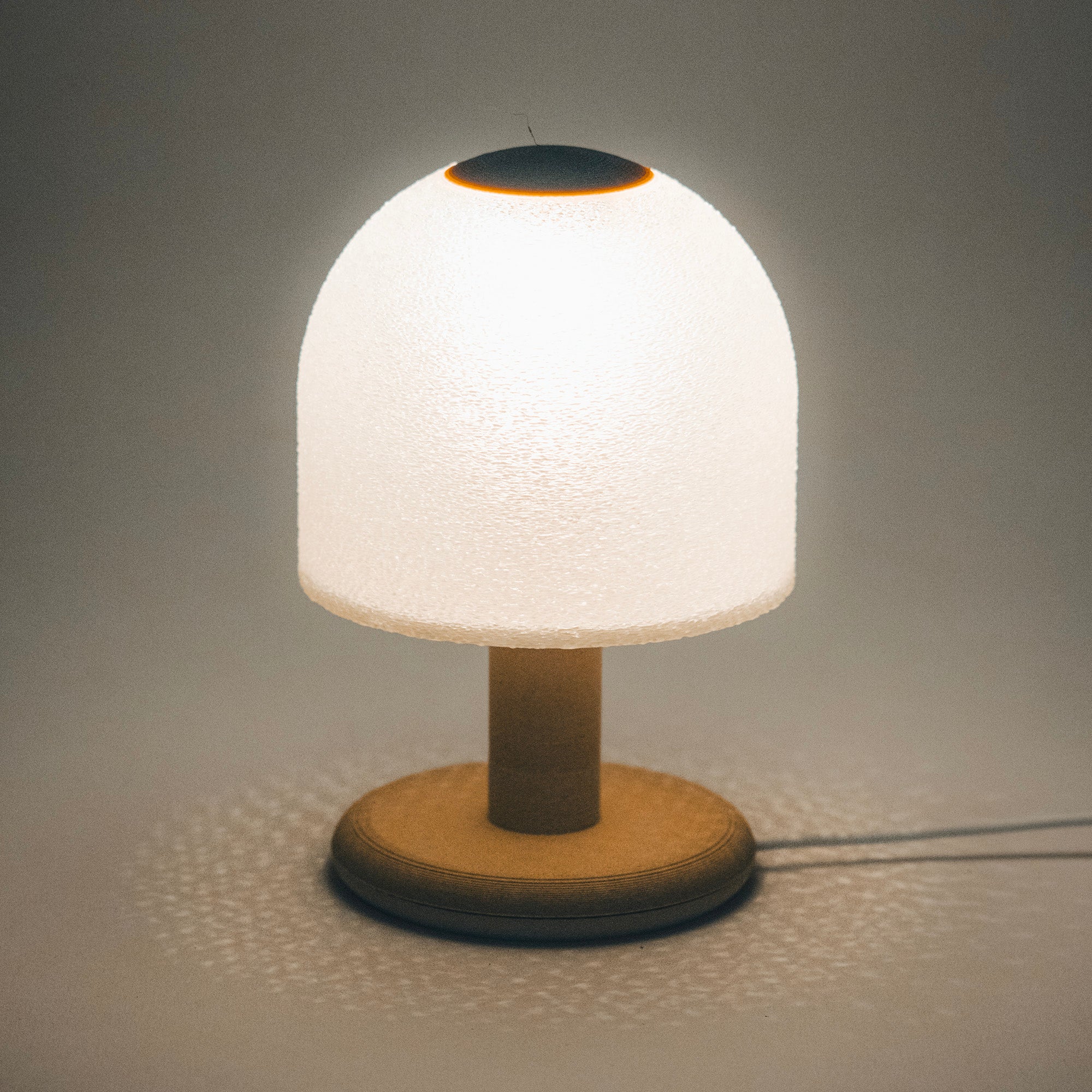 Mini-glow, the eco-responsible USB lamp, 100% plant-based