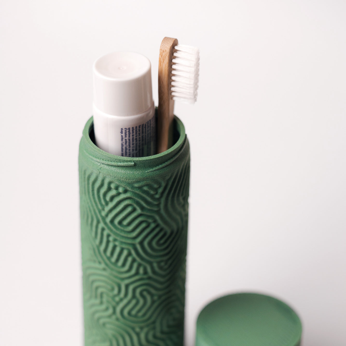 Transport box - Toothbrush - Made from wood